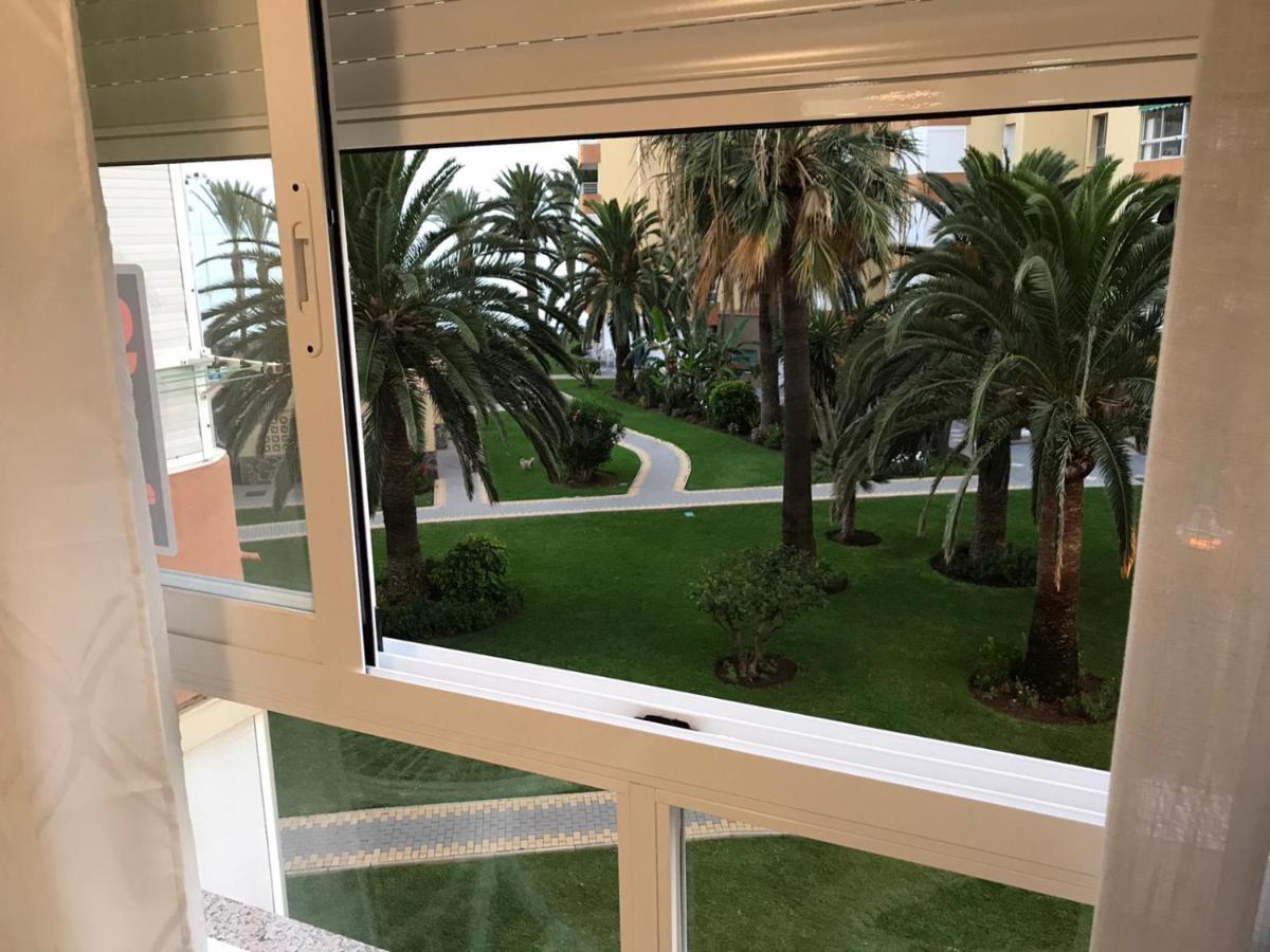 Apartamentos Centro Internacional Algarrobo-Costa Extérieur photo